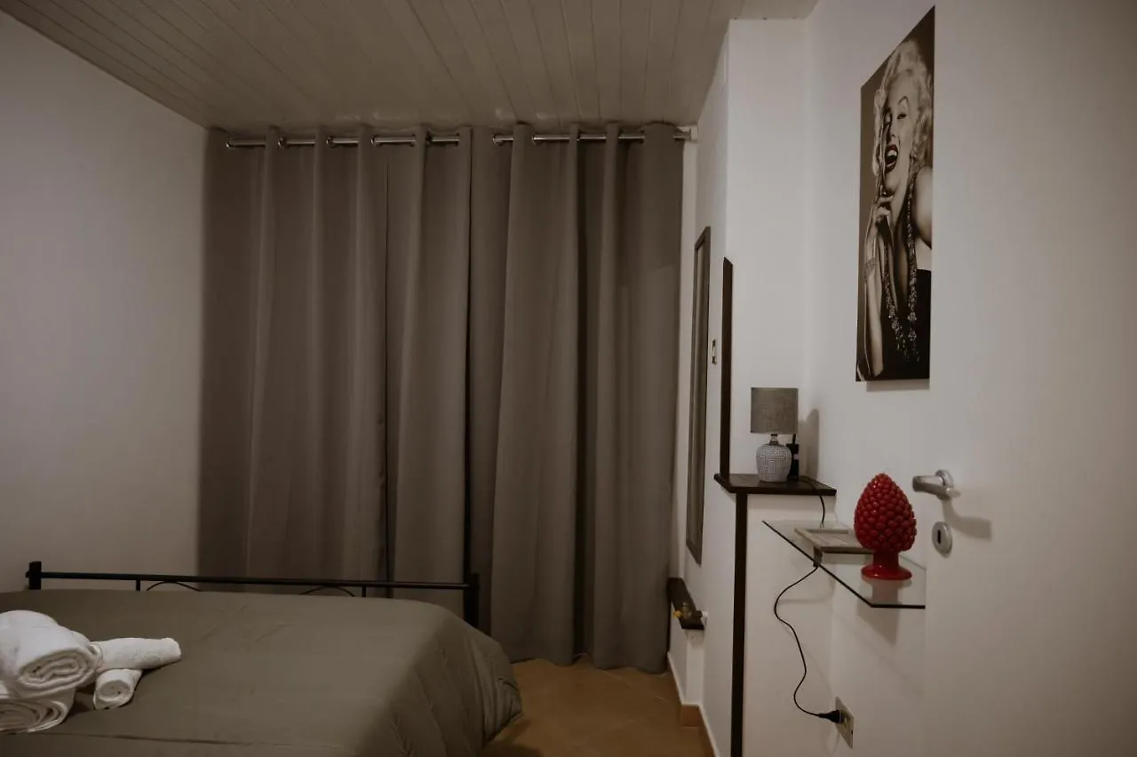 Вилла La Grua House Кастельбуоно Италия